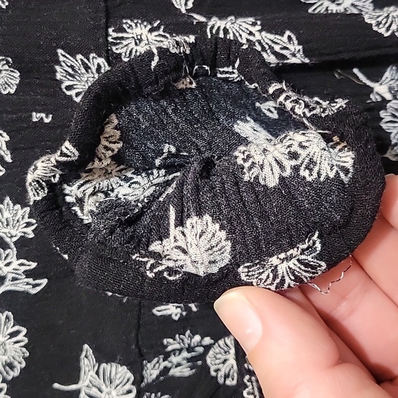 Forever 21 Tunic Longsleeve - Picture 5 of 8